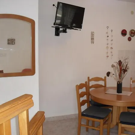 In With Balcony, Air Conditioning, Wifi 87-3 * Lopar