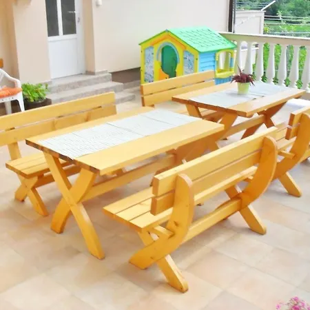 In With Balcony, Air Conditioning, Wifi 87-3 Apartment *