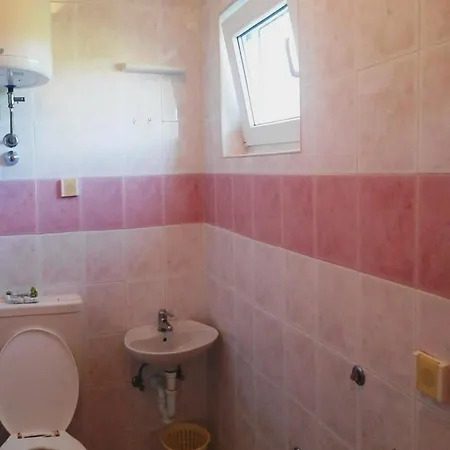 In With Balcony, Air Conditioning, Wifi 87-3