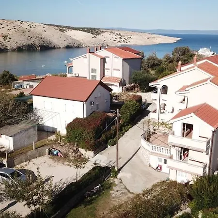 Apartment In With Balcony, Air Conditioning, Wifi 87-3 *